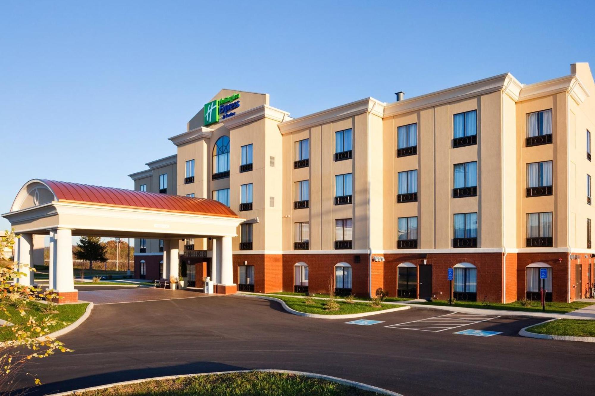 Holiday Inn Express Hotel & Suites Newport South By Ihg Exterior foto